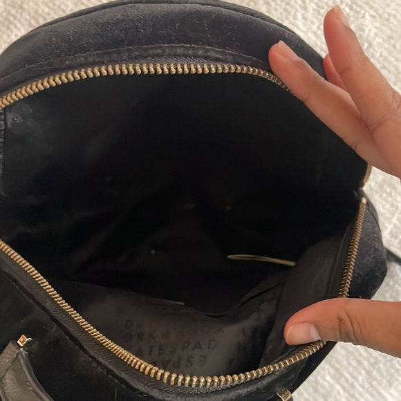 Kate Spade small backpack. - Picture 4 of 5